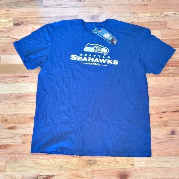 NWT Fanatics Seattle Seahawks 2XL Men's T-Shirt Navy Football NFL - Picture 1 of 3